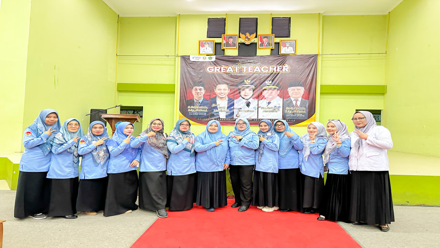 Tingkatkan Kompetensi Pendidik, Guru MIN 2 Bandar Lampung Ikuti Seminar Nasional
