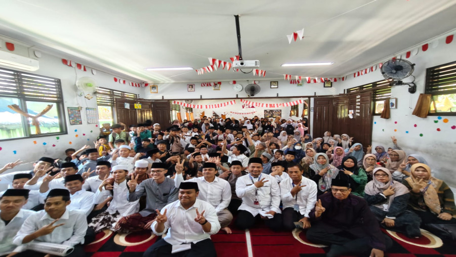Resmi Ditutup, Pesantren Ramadan MIN 2 Bandar Lampung Perkuat Sinergi dengan Ponpes Al-Hikmah